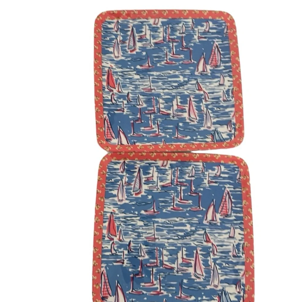 New with tags Lilly Pulitzer set of 4 plates